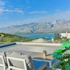 Villa Anna with pool, Zadar County