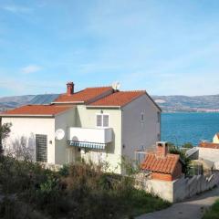 Sea-View Apartments with Pool, Terrace, and Outdoor Lounge in Scenic Čiovo Island