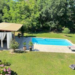 Le CantoMerle - Parking gratuit sur place - Terrasse - Jardin - Appartement au bord du canal - 2 à 3 personnes