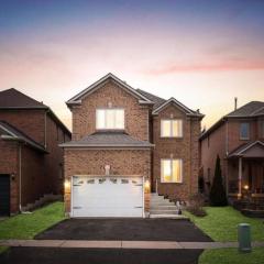 Charming Family Getaway in Richmond Hill