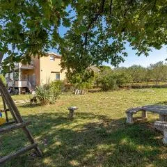 Pet Friendly Apartment In Slivnica