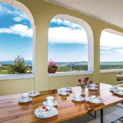 Three-Bedroom Apartment In Slivnica