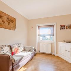 Central comfy 1BR flat, 5 minutes Chalk Farm tube