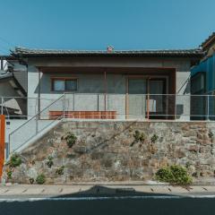一棟貸し古民家宿 awai 間