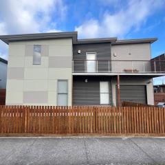 Family beach house Apollo Bay