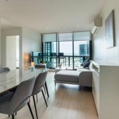 The Dockhouse with spectacular River and Beach Views