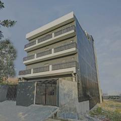 Super Townhouse Crystal Leaf