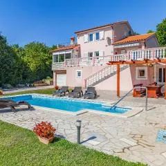 Holiday Home Vinez Vinez