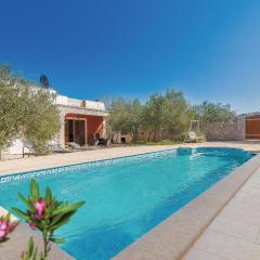 Two-Bedroom Holiday Home Jezera With A Fireplace 05