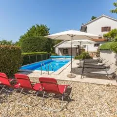 Apartments Dorijan with Pool