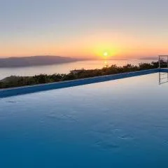 Nice Apartment In Stinica With Wifi