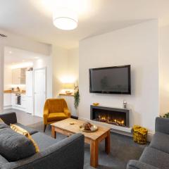 Host & Stay - North View