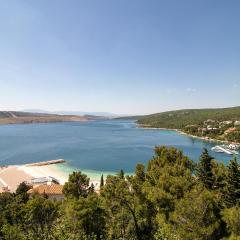 Stunning Apartment In Jadranovo