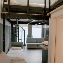 12 Monkeys Apartments