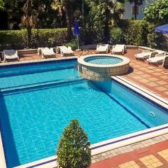 1 Bedroom Gorgeous Apartment In Kukci