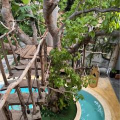 The Pool Treehouse Hotel