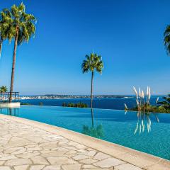 Cozy Apartment In Vallauris With Wifi