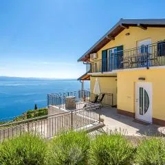 1 Bedroom Awesome Apartment In Lovran
