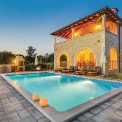 Lovely Home In Turcic With Kitchen