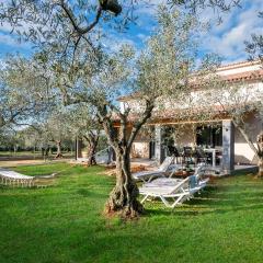 Nice Home In Fazana With Wifi