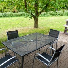 3 Bedroom Beautiful Home In Kirchheim