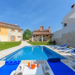 Beautiful Home In Bokordici With Sauna