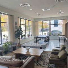 Private Rooms with Share Livingroom and Kitchen in Pilsen