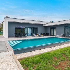 Awesome Home In Zminj With Wifi