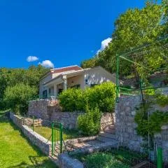 2 Bedroom Gorgeous Home In Klenovica