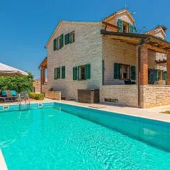 Beautiful Home In Vodice With Sauna