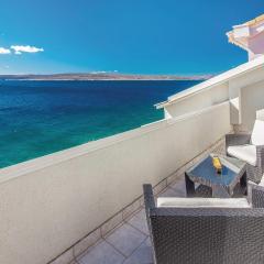 Stunning Apartment In Selce With Wifi