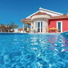 Four-Bedroom Holiday Home In Cista Velika