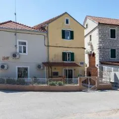 Amazing Home In Opuzen With Kitchen