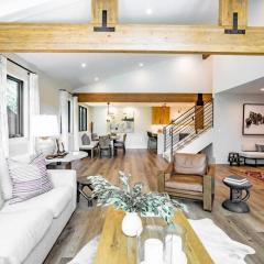 Luxury Home with Vail Mountain View