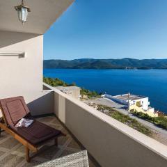 One-Bedroom Apartment Klek With Sea View 06