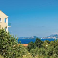 One-Bedroom Apartment In Cavtat