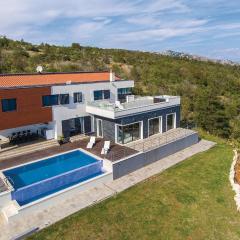 4 Bedroom Beautiful Home In Labin