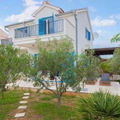 3 Bedroom Amazing Home In Vodice