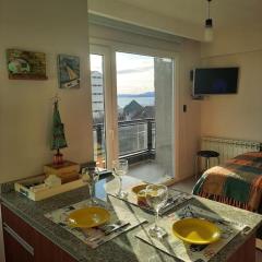 Nuevo Piso Céntrico con Hermosa Vista al lago 2 o 3 personas