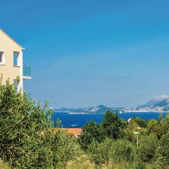 One-Bedroom Apartment In Cavtat