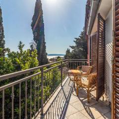 Beautiful Apartment In Novi Vinodolski