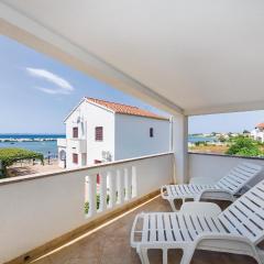 5 Bedroom Awesome Home In Privlaka