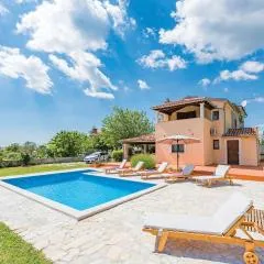 Holiday Home Peresiji I