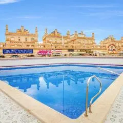 Stunning Apartment In Orihuela Costa