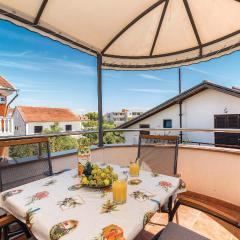 Two-Bedroom Apartment In Srima