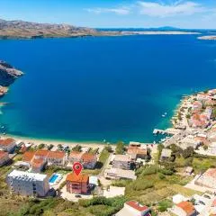 Beautiful Home In Metajna With Wifi