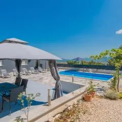 Lovely Home In Imotski