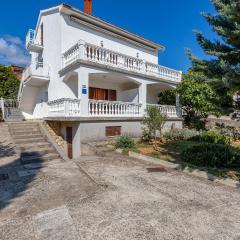 Cozy Apartment In Krk With Wifi