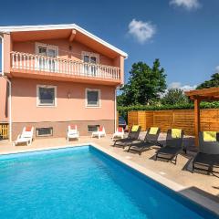 Stunning Home In Marcana With Wifi