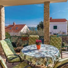 Two-Bedroom Apartment In Seget Vranjica